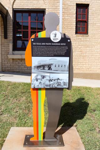 the-texas-and-pacific-railroad-